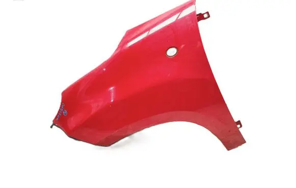 Fiat 500L Fender