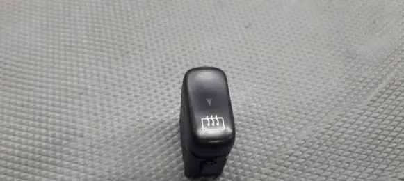 Mercedes-Benz Vito Viano W638 Fan control module 0055450307