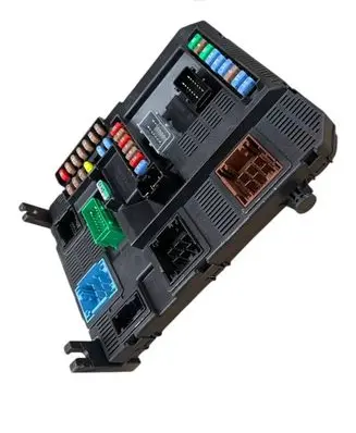 Peugeot 2008 I Fuse module 9807532080 20141126 10453420