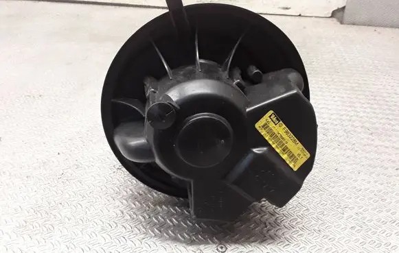 Audi A3 S3 8P Heater fan/blower 1K1820015
