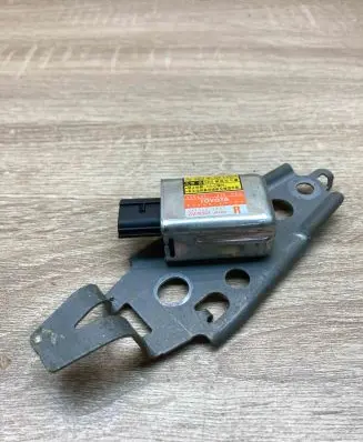 Lexus GS 300 350 430 450H Airbag deployment crash/impact sensor 8986030130 1879001752