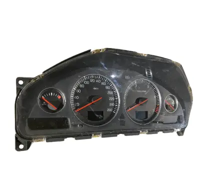 Volvo XC90 Speedometer (instrument cluster) 30746101 8602890