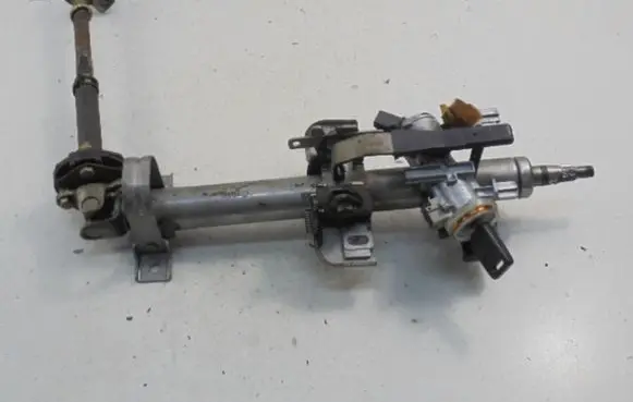 Mitsubishi Space Runner Steering rack mechanical part MR329406