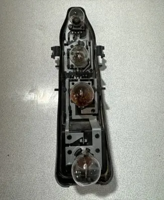 Renault Scenic II - Grand scenic II Tail light bulb cover holder P215W