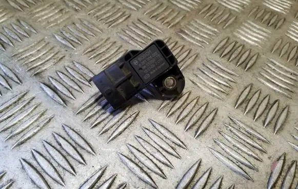 Chevrolet Captiva Air pressure sensor 0281006052 55568176