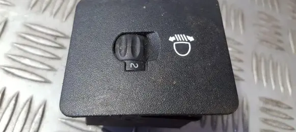 Renault 19 Headlight level height control switch 7700817598 6267