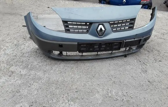 Renault Scenic II - Grand scenic II Front bumper 8200139528