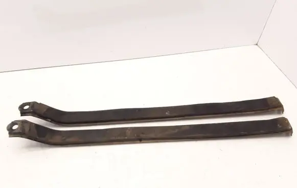 Honda Civic Fuel tank mounting bracket 