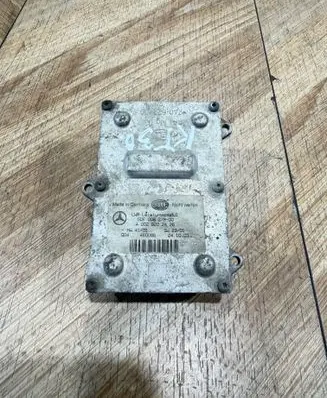 Mercedes-Benz E W211 Headlight ballast module Xenon A0028202426