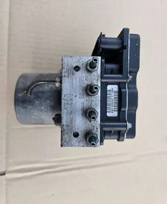 Opel Tigra B ABS Pump 13190879 0265234093 0265950350