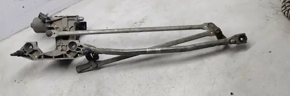 Ford Focus C-MAX Front wiper linkage and motor 3397020600