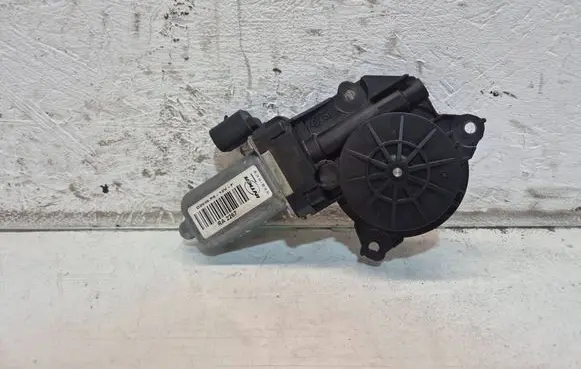 Alfa Romeo 159 Front door window regulator with motor D2936P8