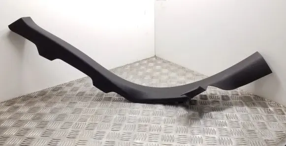 Audi A5 Sportback 8TA Rear sill trim cover 8T8867767A