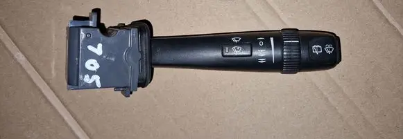 Volvo V70 Wiper control stalk 30669742