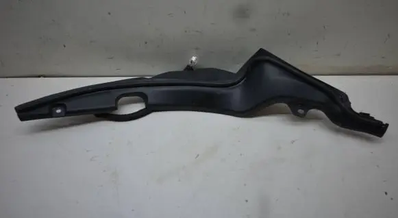 Subaru Outback (BS) Tailgate trim 63370AL00A