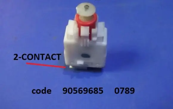 Opel Zafira A Clutch pedal sensor 90569685 0789