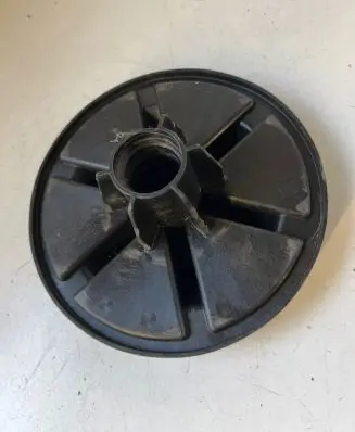 Mercedes-Benz A W168 Spare wheel bolt 1688980014
