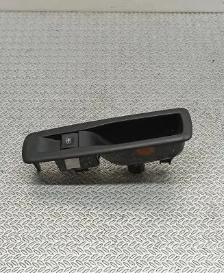 Renault Laguna III Electric window control switch 82944002R