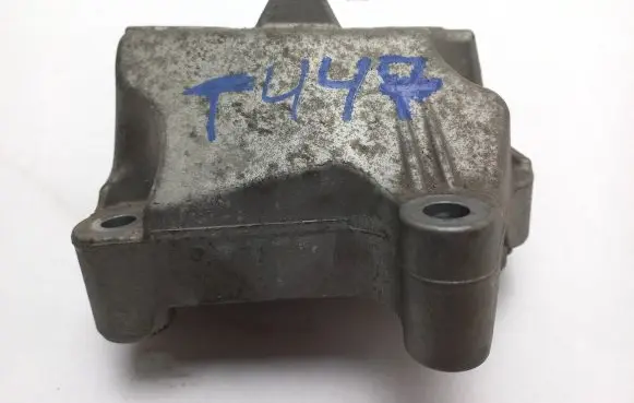 Volkswagen Caddy Gearbox mounting bracket 1K0199119