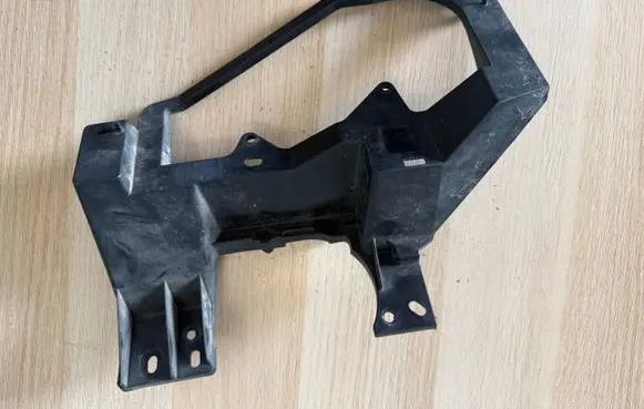 Suzuki Vitara (LY) Fog light bracket 3556654P00