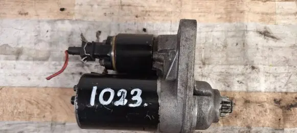 Audi A2 Starter motor 0001121016 02T911023E