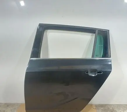 Rear door