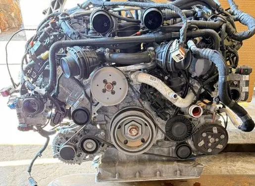Porsche Panamera (971) Engine