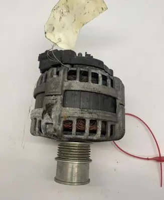 Volkswagen Golf VIII Generator/alternator