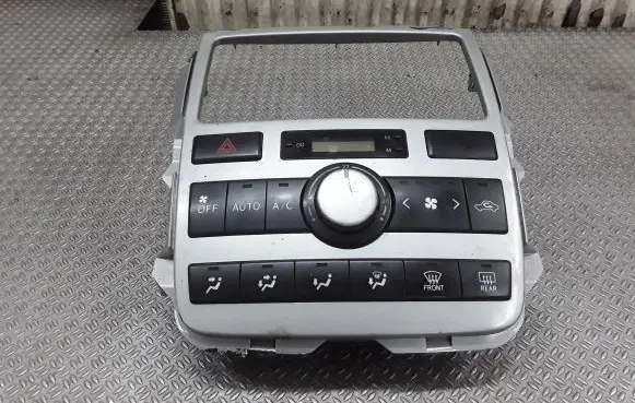 Toyota Avensis Verso Climate control unit 5590044490