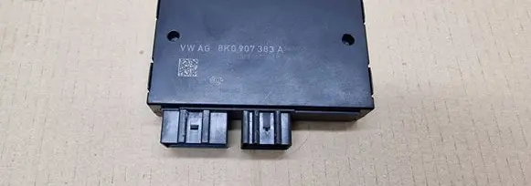 Audi A4 S4 B8 8K Tow bar trailer control unit/module 8K0907383A