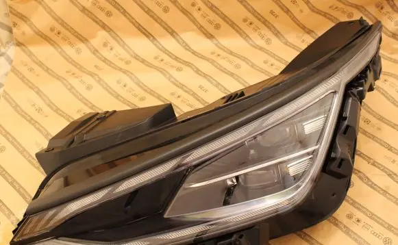 KIA EV6 Headlight/headlamp 92101CV1