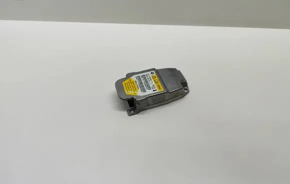 BMW 5 E60 E61 Airbag control unit/module 9160557 65779160557 6577916055701