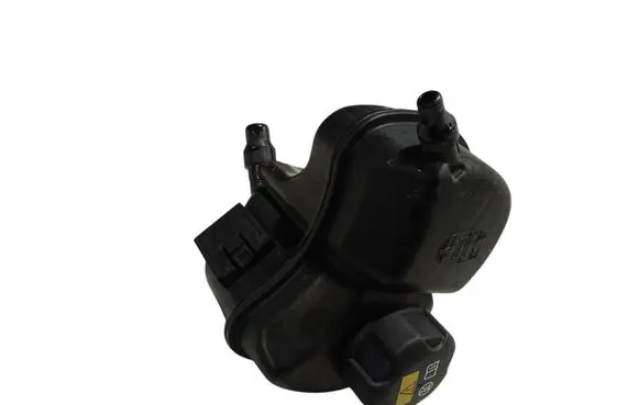 BMW 4 G22 G23 G24 G26 Coolant expansion tank/reservoir 8610653 17138610653