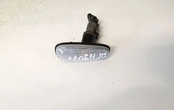 Opel Astra G Front fender indicator light
