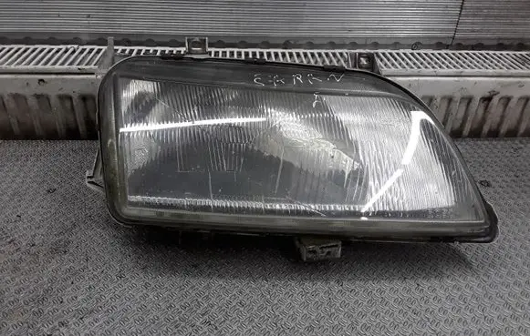 Volkswagen Sharan Headlight/headlamp 0301048302