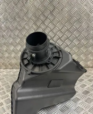 Audi A7 S7 4G Air filter box 4G0133838E