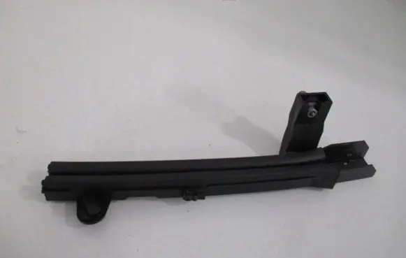 Peugeot 308 Rear door window glass 9805495780