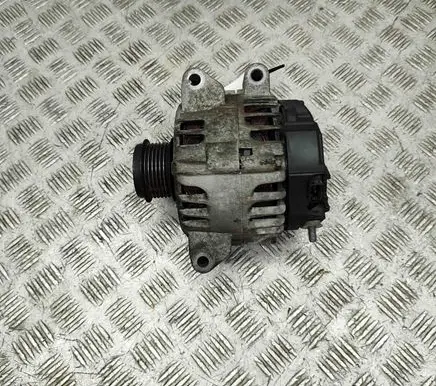 Opel Insignia A Generator/alternator 13500332