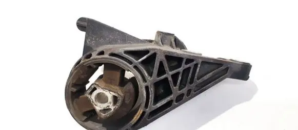 Chevrolet Cruze Engine mount bracket 13248608