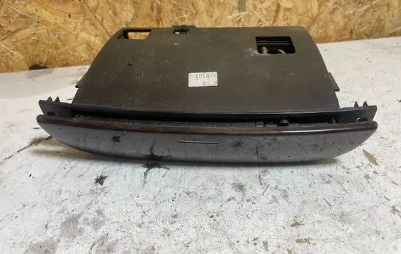 Mercedes-Benz S W220 Car ashtray A2206800252
