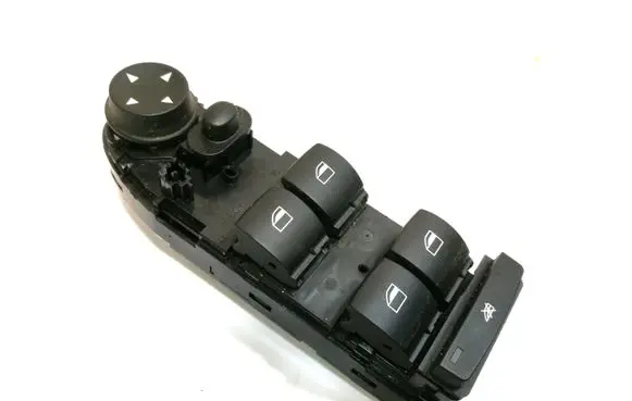 Volkswagen PASSAT B5 Electric window control switch 9218044