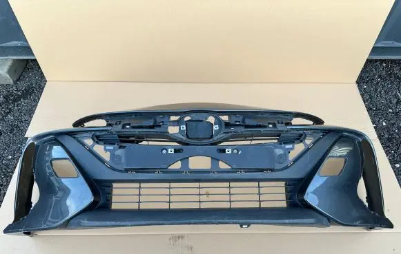 Toyota Prius Prime Front bumper 5211347090