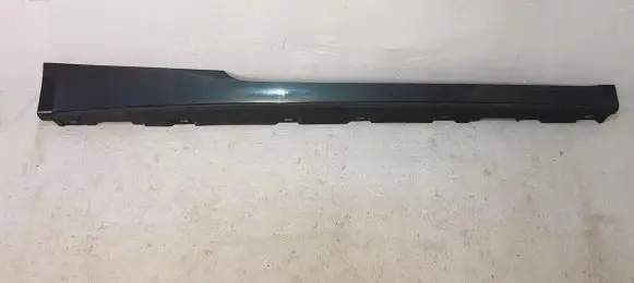 Audi A5 Front sill (body part) 8W6853860A