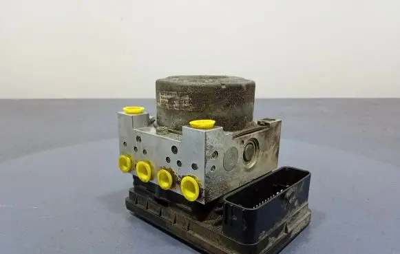 Skoda Superb B6 (3T) ABS Pump 3Q0907379AA
