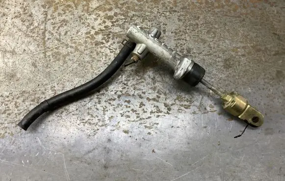 Chevrolet Lacetti Clutch master cylinder 96549162