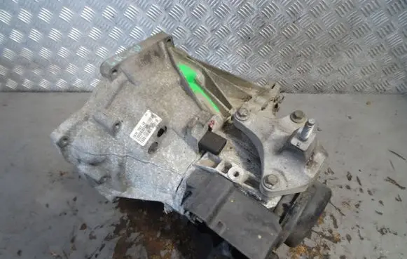 Ford Fiesta Manual 5 speed gearbox 2N1R7002CC