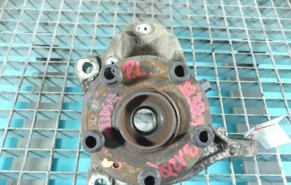 Volkswagen PASSAT B6 Front wheel hub spindle knuckle IMPRK1330513