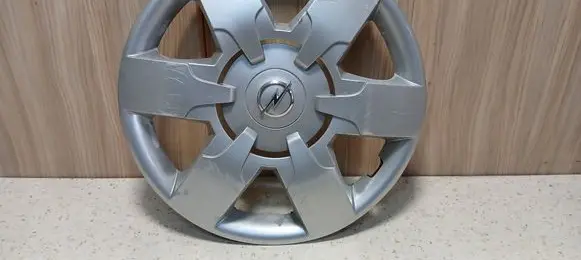 Opel Vivaro R16 wheel hub/cap/trim 403150038R 403150039R