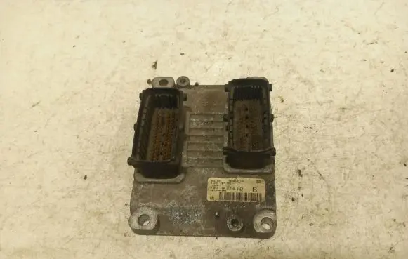 Fiat Grande Punto Engine control unit/module 0261207902 1039S06104