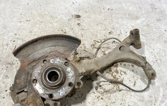 Audi A6 S6 C5 4B Front wheel hub spindle knuckle